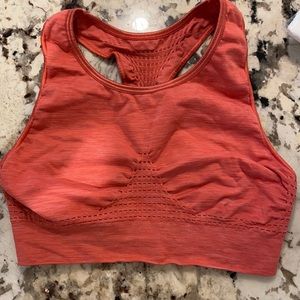 Sweaty Betty sports bra, sz L. Like new!